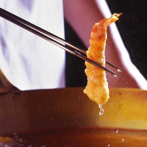 熟練職人が揚げる外苑前「天青」の天丼ランチ