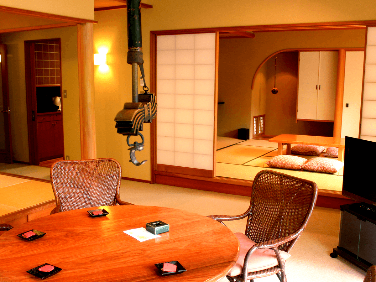 伊豆高原　城ケ崎温泉　花吹雪 secondary image