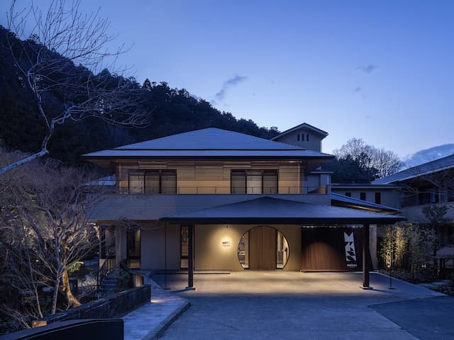 [ペア]【平日限定】比叡山の麓で、再生の光と霧に包まれる“美蒸”体験付ステイ《朝食付きorオールインクルーシブ》