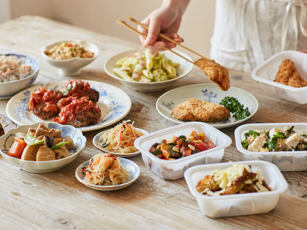 いつも頑張っているあの人へ！5分で完成の「つくりおき.jp」料理おやすみ体験