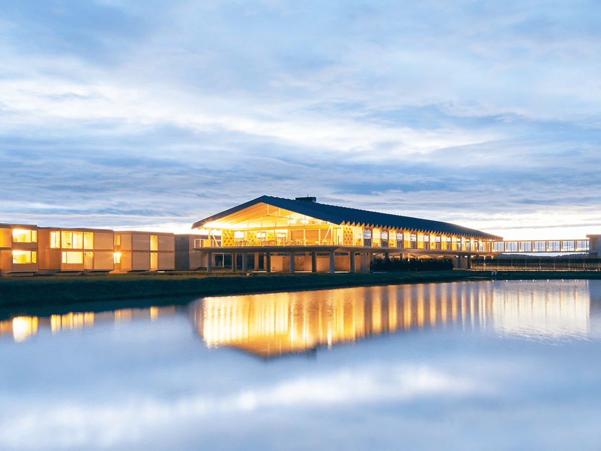 ＳＨＯＮＡＩ　ＨＯＴＥＬ　ＳＵＩＤＥＮ　ＴＥＲＲＡＳＳＥ