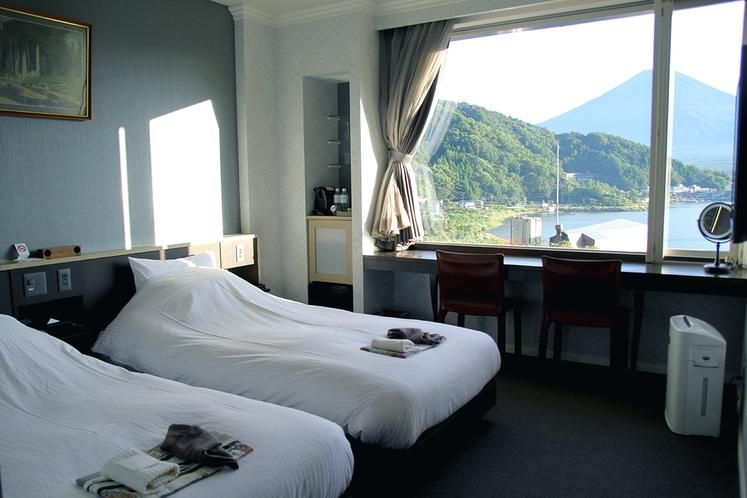 富士河口湖温泉　湖のホテル tertiary image