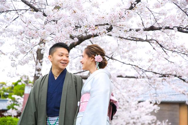 私と、彼と、京都の名所と。“恋する”キモノ撮影体験