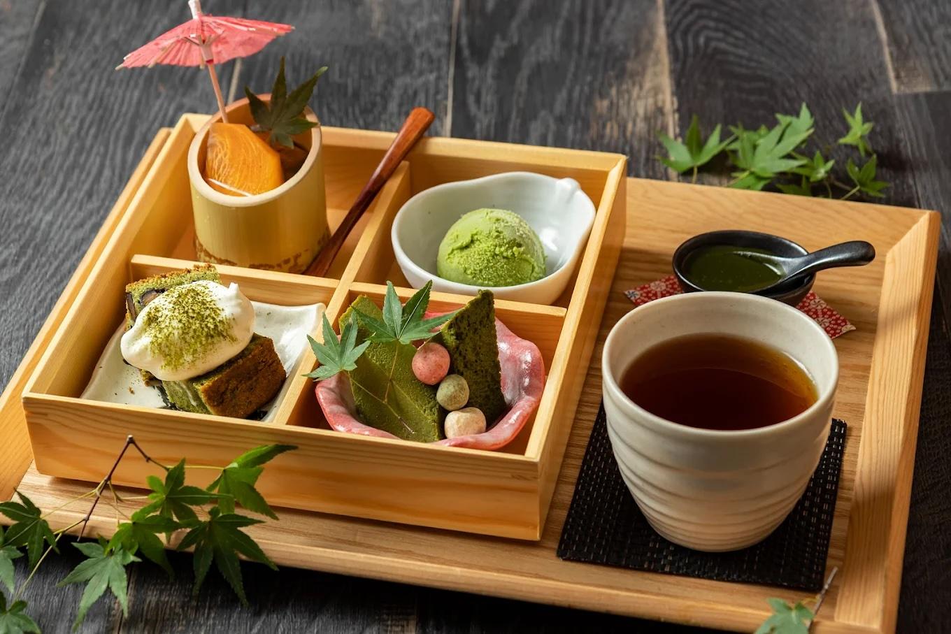 風情ある渓谷のカフェ、嵐山OBU CAFEで楽しむ、大切な人との至福のスイーツタイム(ペア)