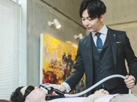 【OCEANS/東京】男のムダ毛、光速ケア。メンズ脱毛OCEANSでワンランク上の男に